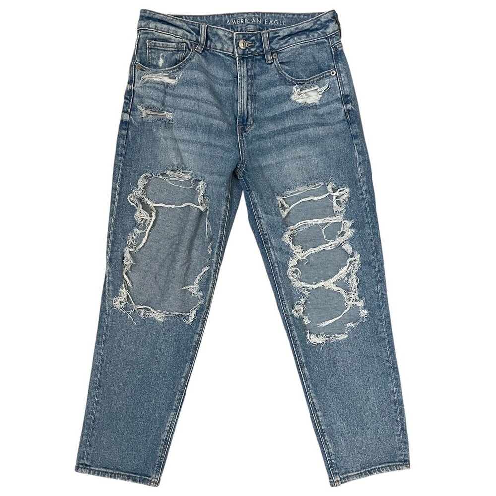 American Eagle Baggy Blown Out Knees Jeans Size 8 Short
